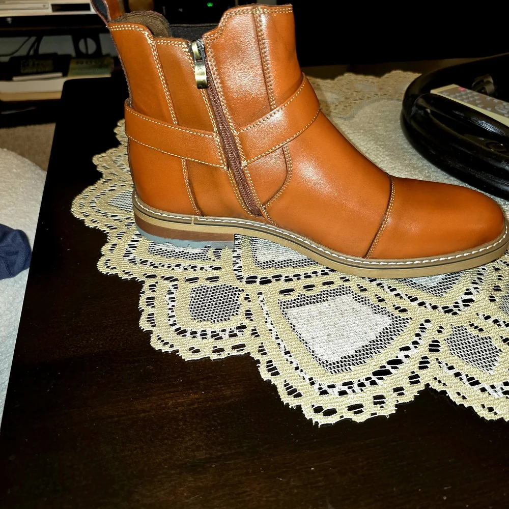Elegant Brown Leather Men's Chelsea Boots - Picture 5 of 6